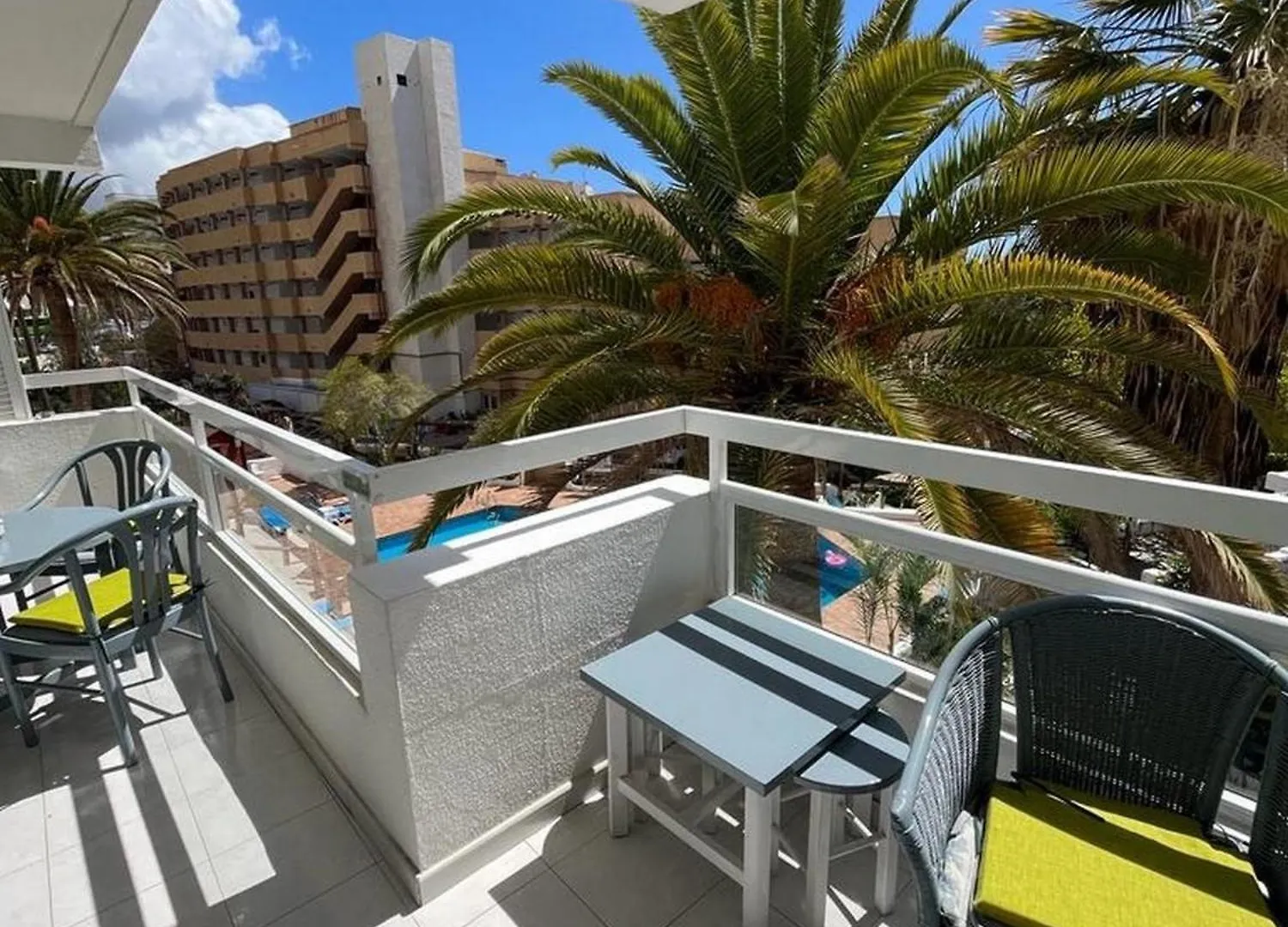 Apart Hotel Ponderosa Costa Adeje
