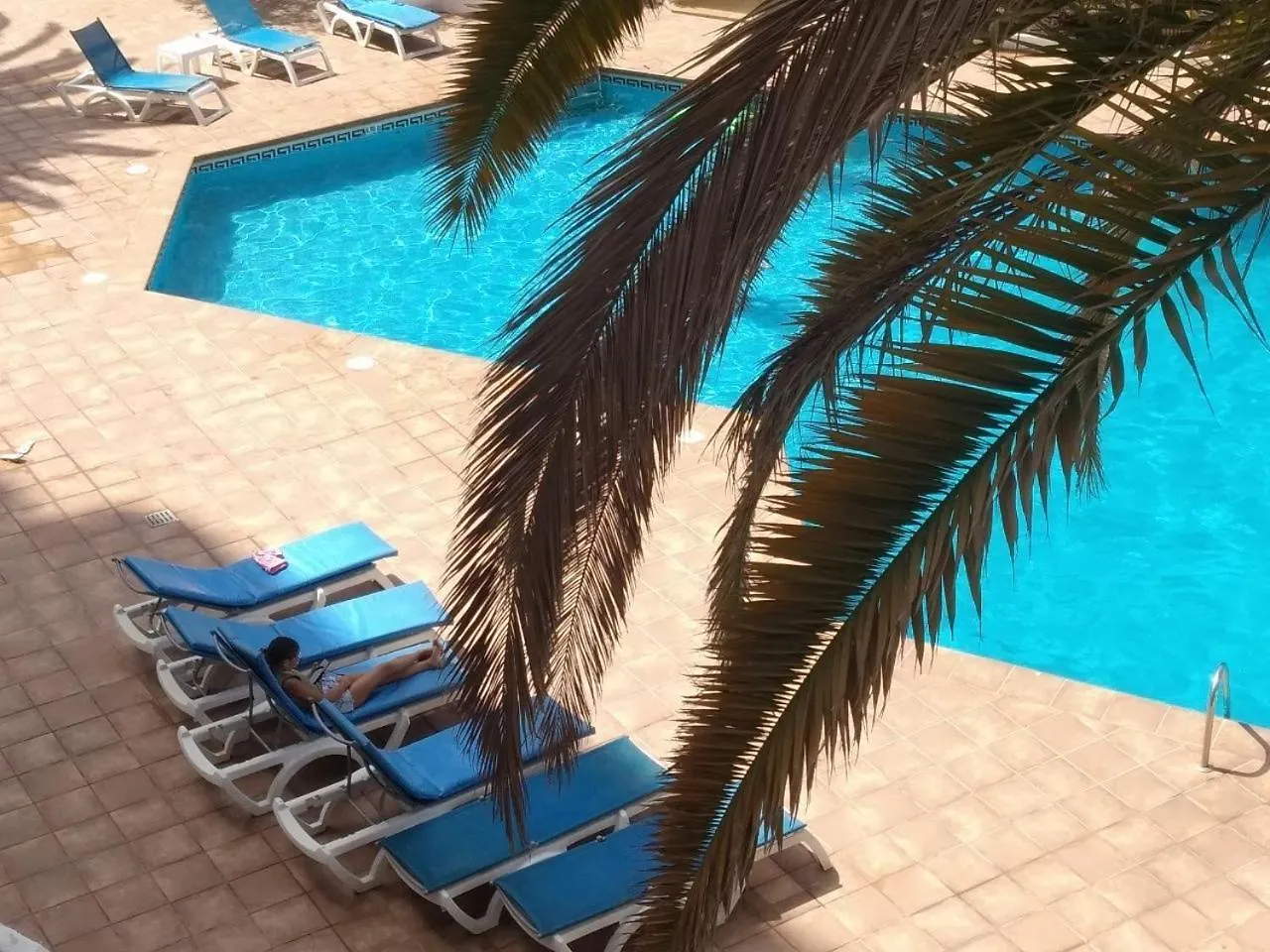 Apart Hotel Ponderosa 아데제 스페인