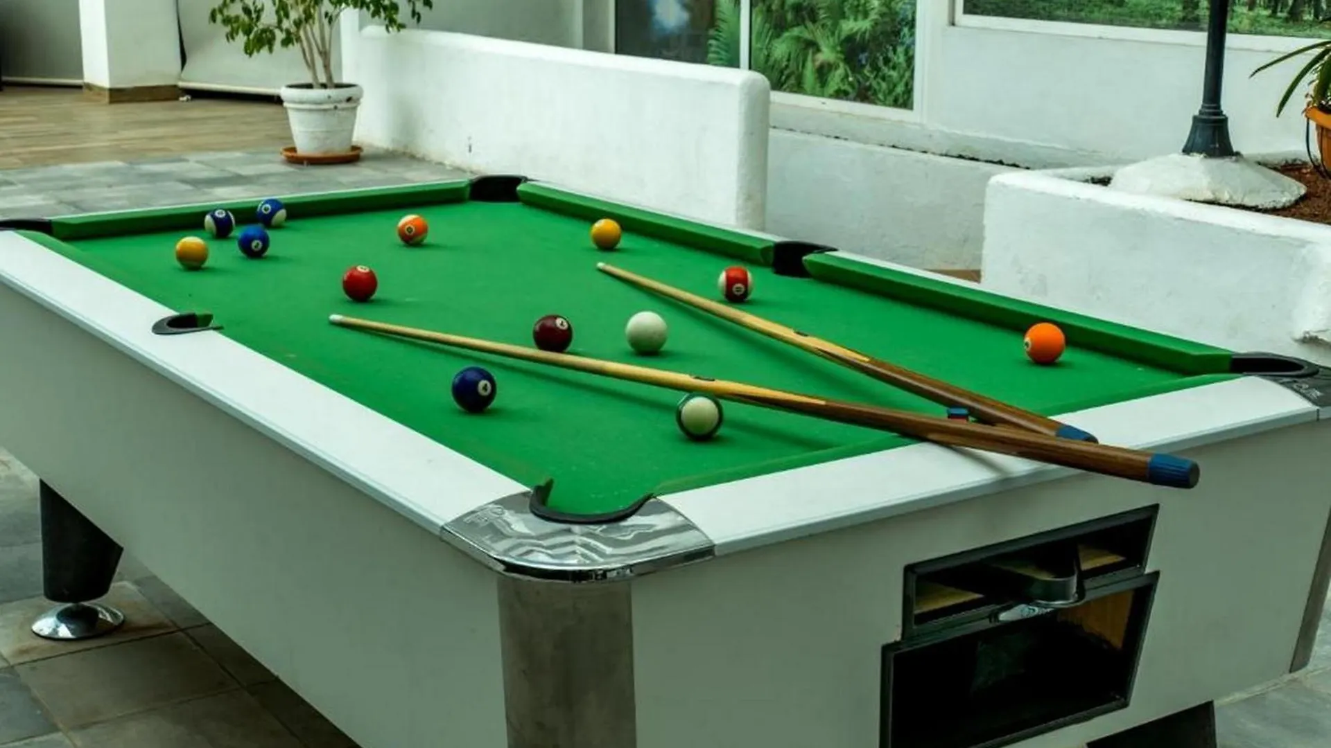 Apart Hotel Ponderosa 아데제 스페인