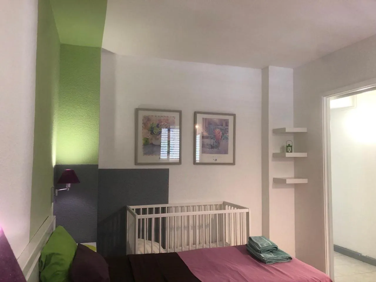 Apart Hotel Ponderosa 아데제 0*,  스페인